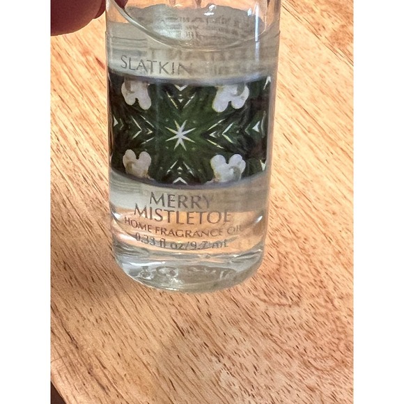 3 Merry Mistletoe Bath and Body Works Slatkin scented fragrance oils - Picture 3 of 3